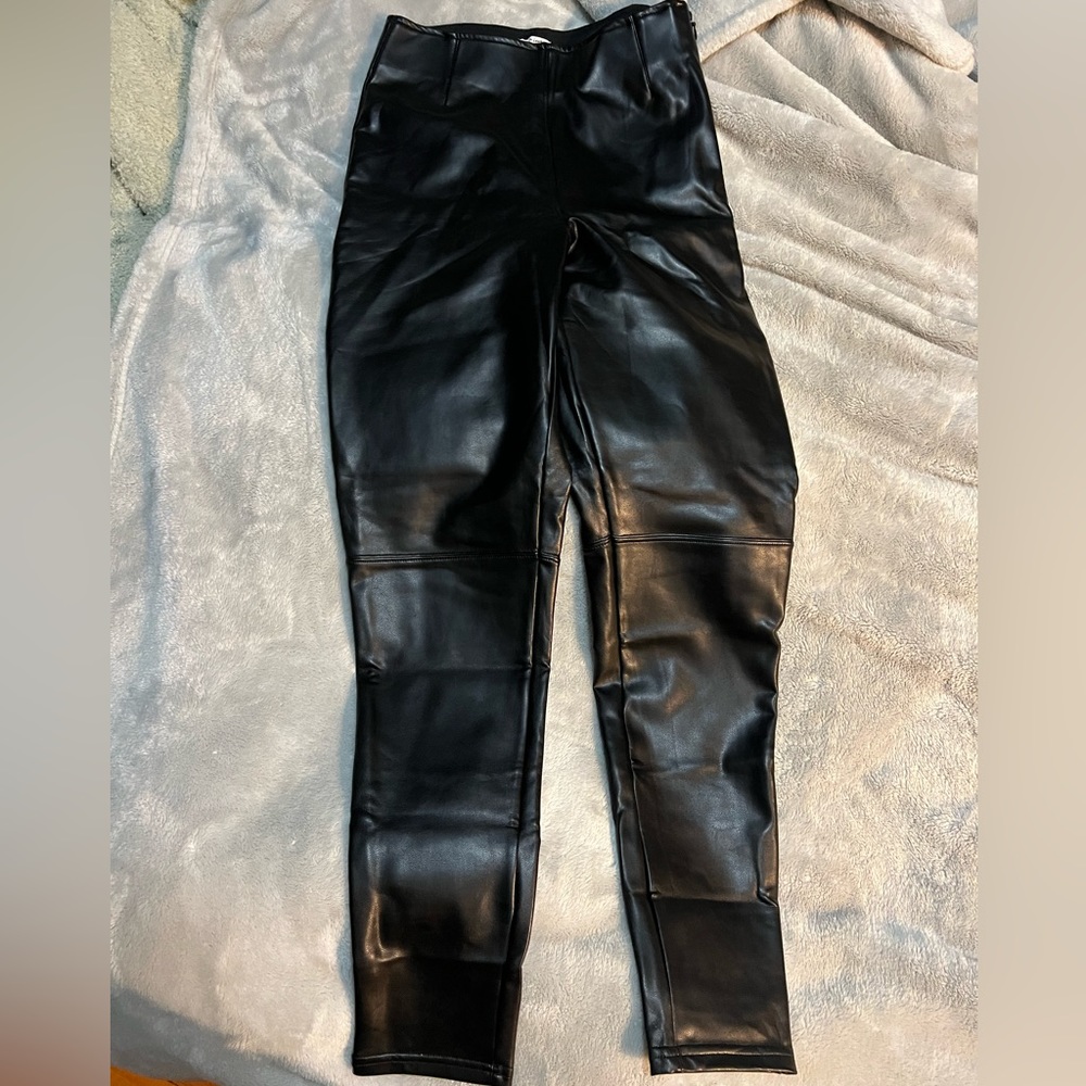 Abercrombie womans vegan leather pants